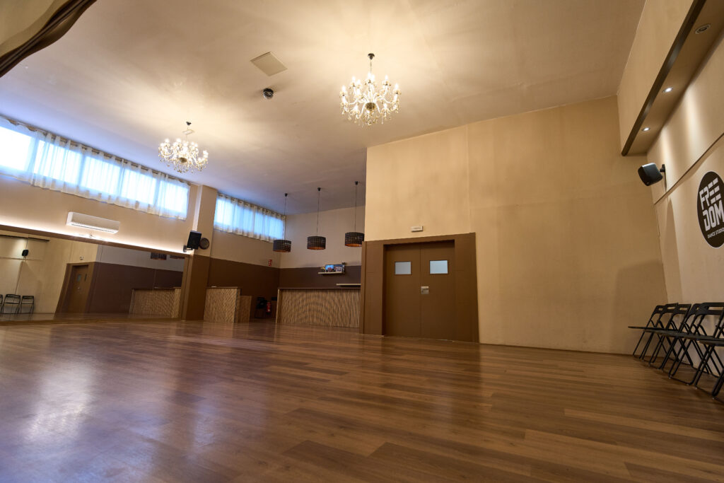 Otra vista de la sala · Freedom Studios